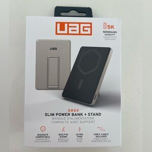 NWT UAG Portable Power Bank with Stans